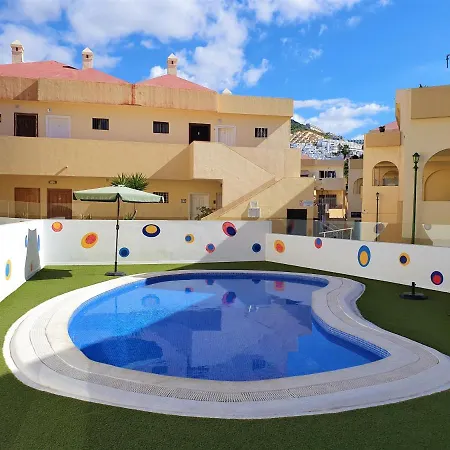 Bajo El Sol Wifi & Pools - Mareverde דירה