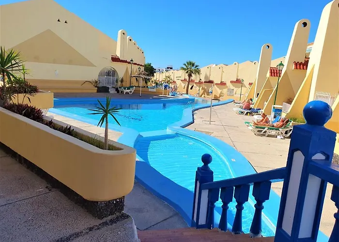 Bajo El Sol Wifi & Pools - Mareverde * 阿德耶