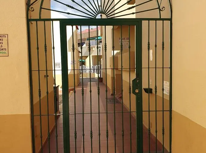 公寓 Bajo El Sol Wifi & Pools - Mareverde 阿德耶